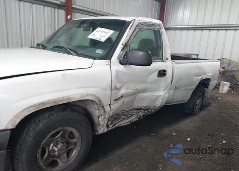 2002 Chevrolet Silverado 1500 Commercial z USA, uszkodzony, nr VIN 1GCEC14W72Z243871